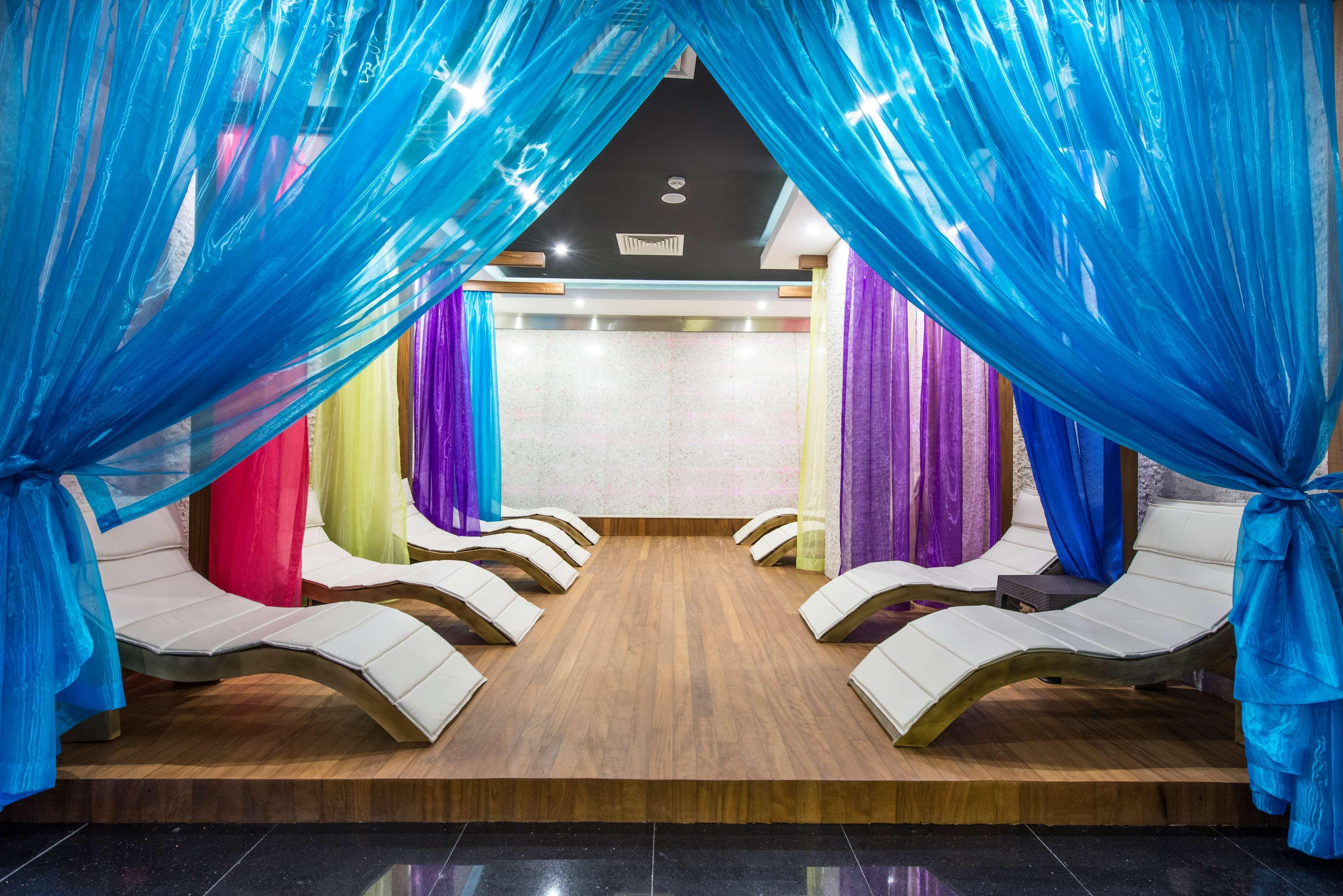 Park Inn By Radisson Ankara Cankaya Exterior photo